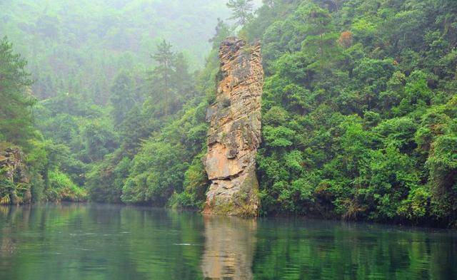 山水风景滤镜苹果版:湖南张家界宝峰湖-第10张图片-太平洋在线下载